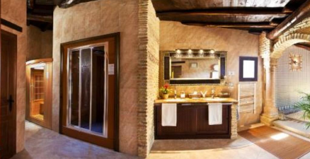 Hotel Los Cantaros